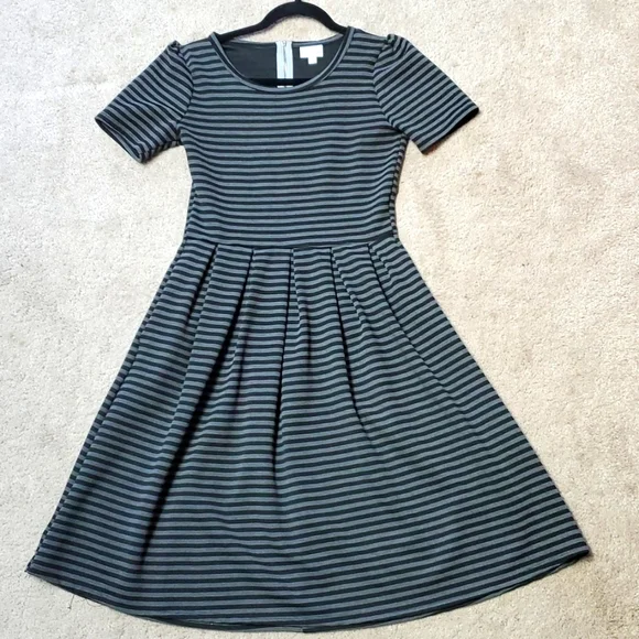 Poshmark lularoe amelia deals